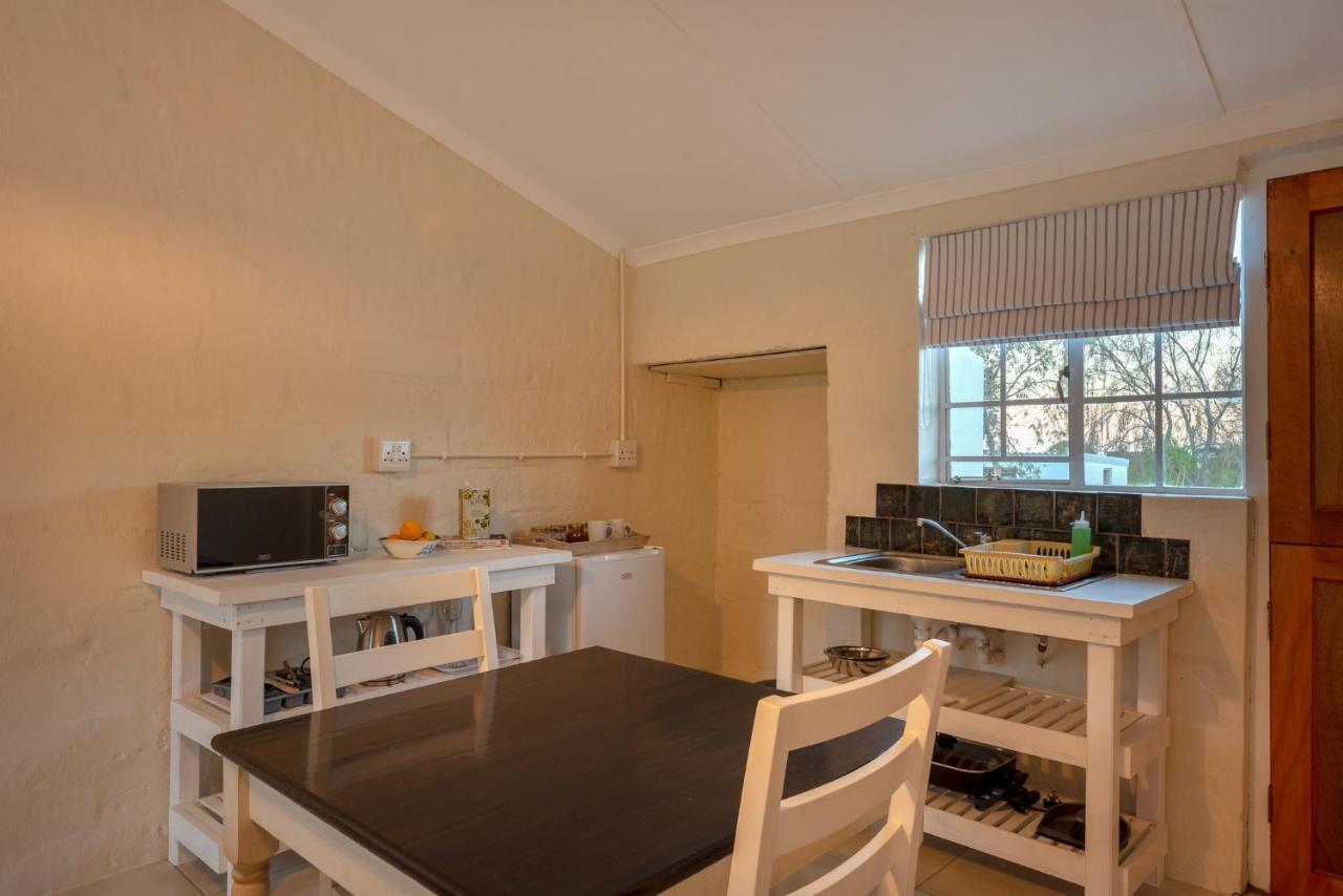 Honeyrock Cottages Kleinmond Bagian luar foto