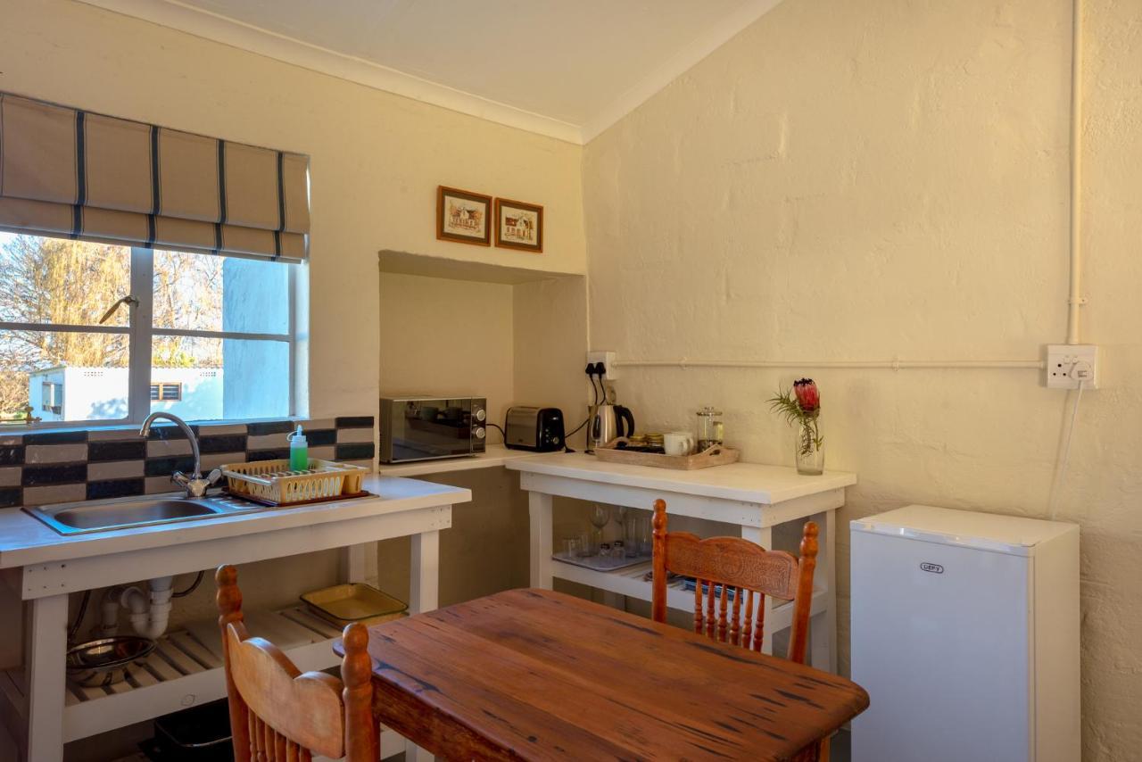 Honeyrock Cottages Kleinmond Bagian luar foto