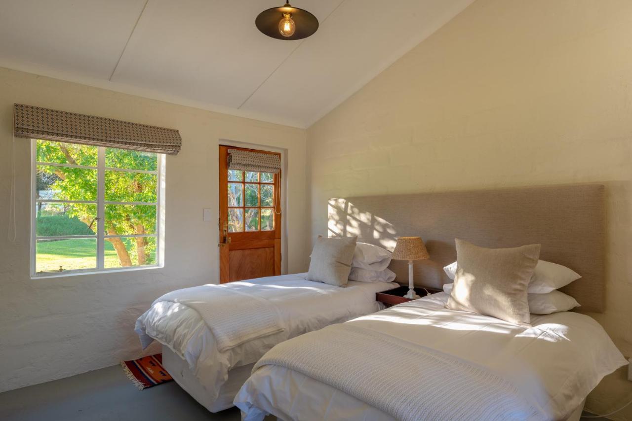 Honeyrock Cottages Kleinmond Bagian luar foto