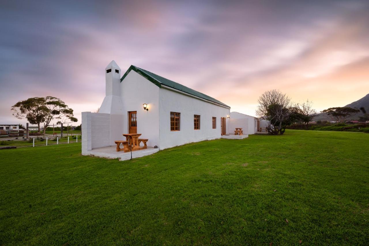 Honeyrock Cottages Kleinmond Bagian luar foto