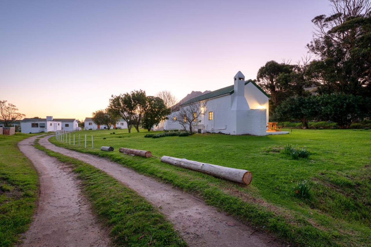Honeyrock Cottages Kleinmond Bagian luar foto