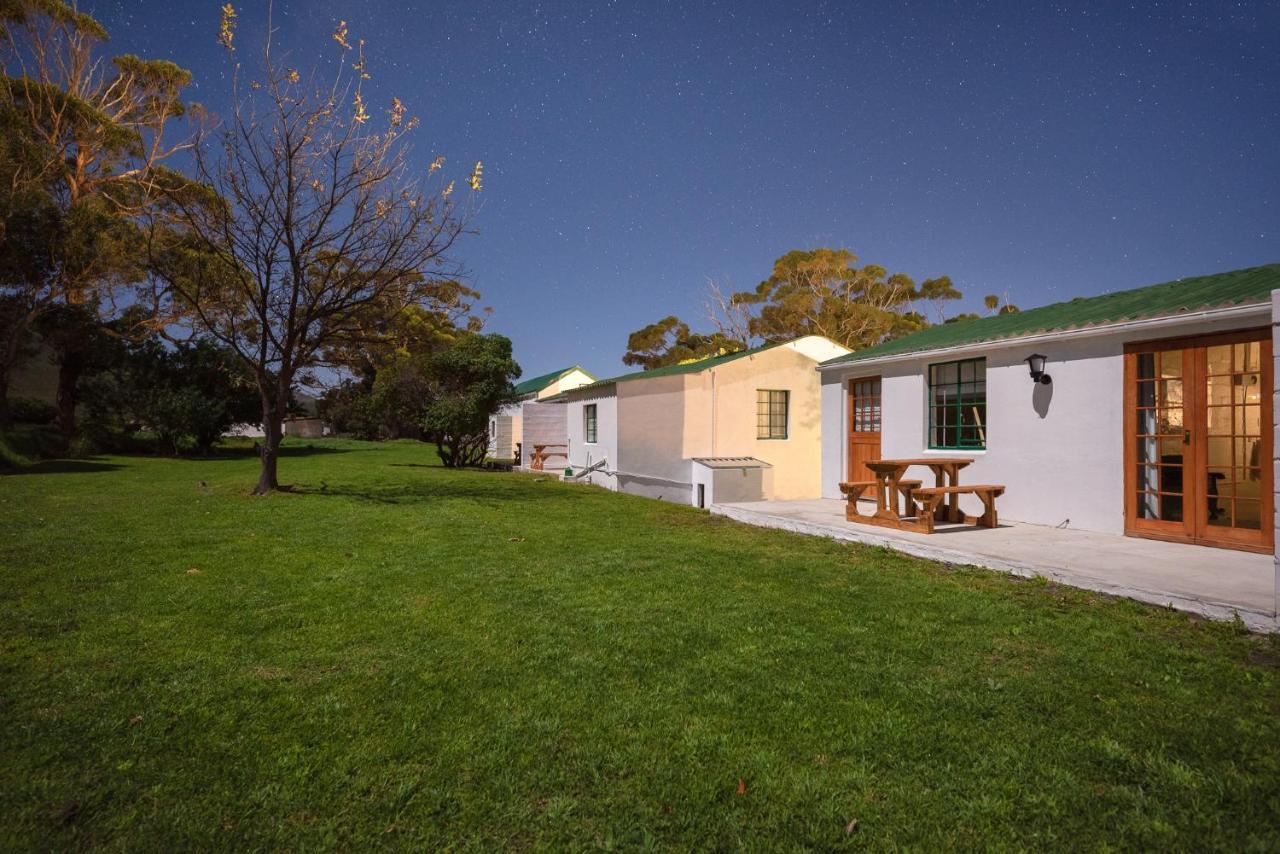 Honeyrock Cottages Kleinmond Bagian luar foto